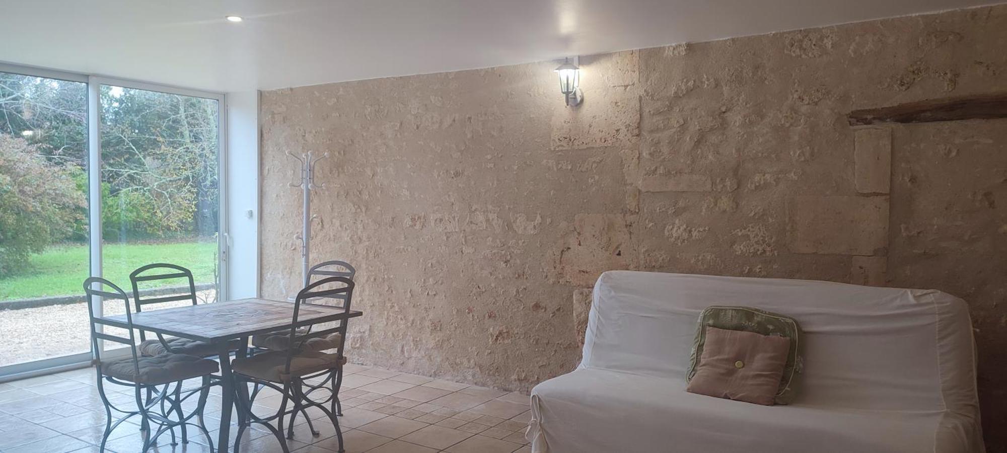 Gite Cosy, Sur Jardin, Terrasse Privee, Parking Au Calme En Rdc Gémozac エクステリア 写真